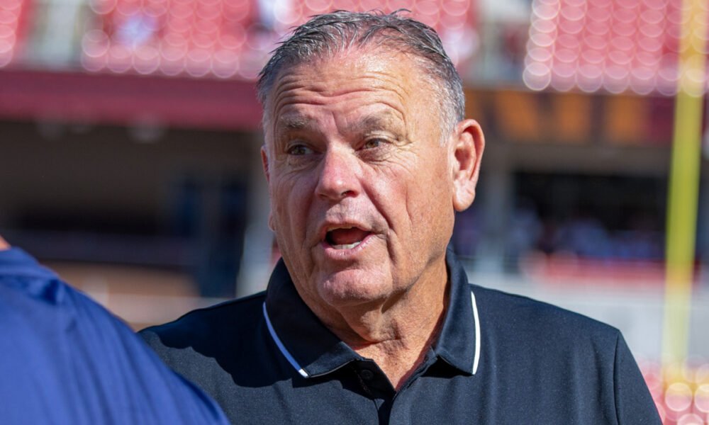 Arkansas Razorbacks coach Sam Pittman in a game against the Notre Dame Fighting Irish