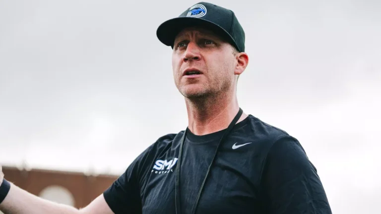 Razorbacks weigh Lashlee or Golesh to be next head coach