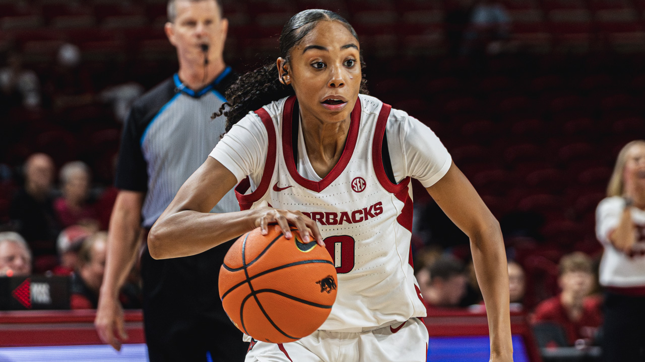 Arkansas Razorbacks guard Taliyah Jones against Arkansas-Fort Smith