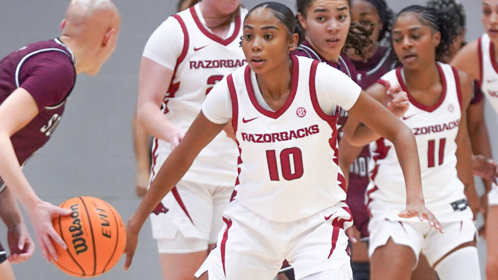 Arkansas Razorbacks Taleyah Jones playing defense against Southern Illinois