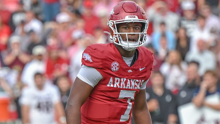 Rhodes Jr. and Jackson return as Arkansas begins Silverfield era