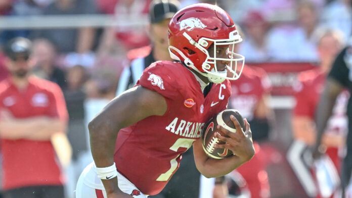 Arkansas Razorbacks quarterback KJ Jackson during game against North Alabama