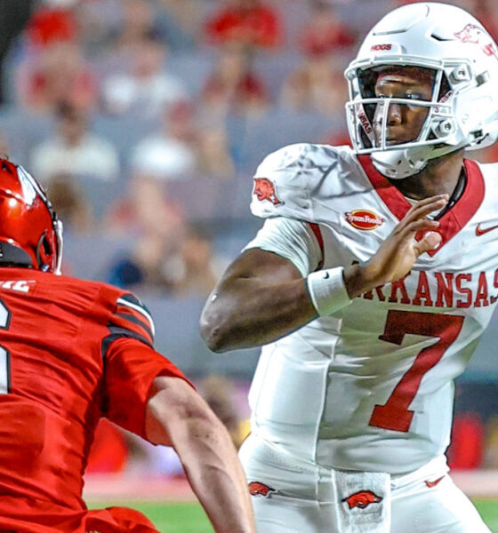 Arkansas Razorbacks quarterback KJ Jackson during game against the Utah Utes.