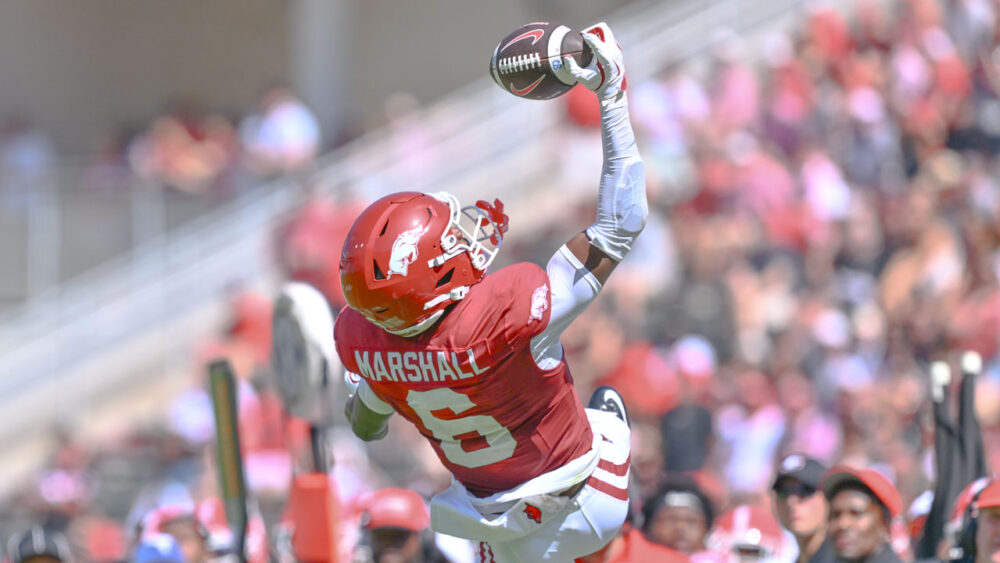 Arkansas Razorbacks wide receiver Chris Marshall makes a one-handed catch against the Georgia Bulldogs in a game at Razorback Stadium