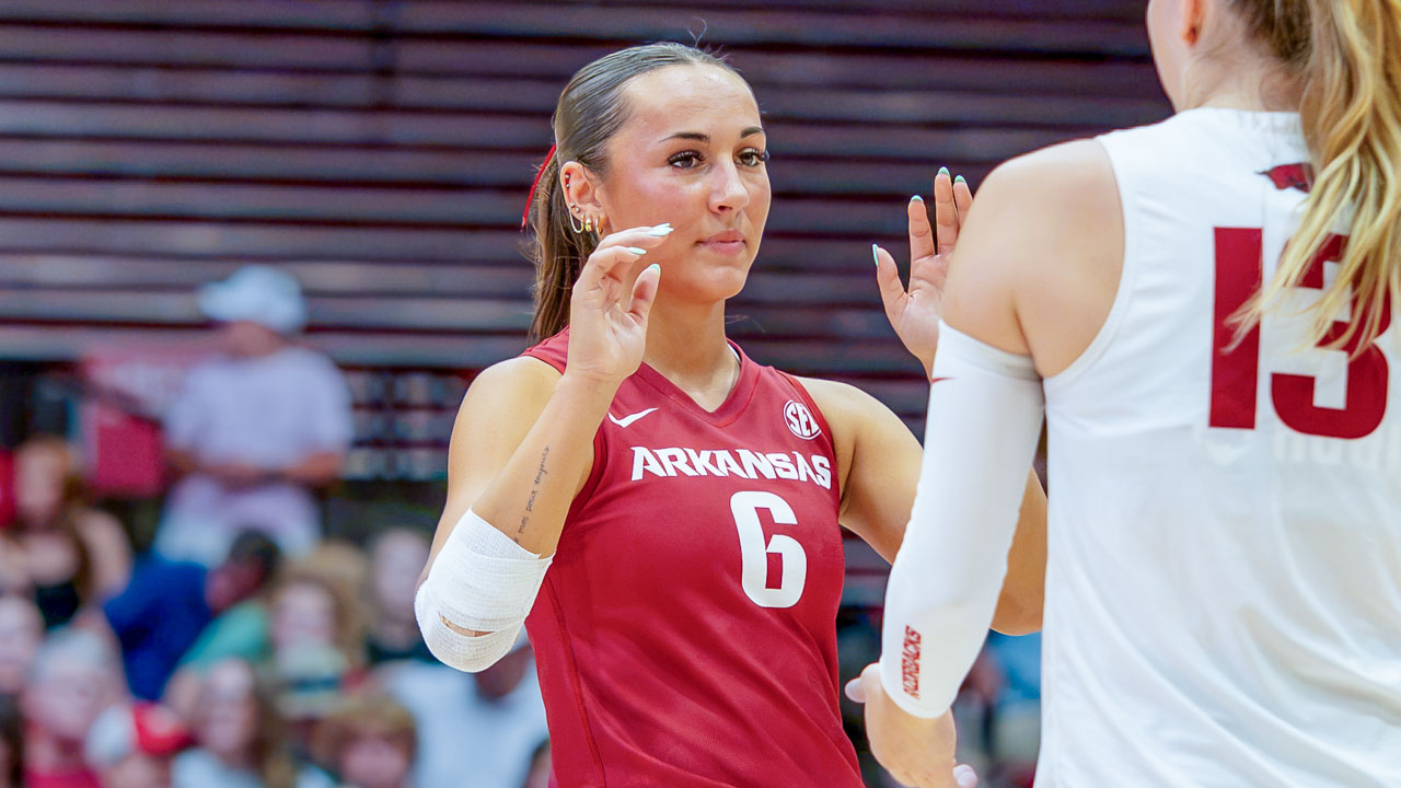 Arkansas Razorbacks Madi Benne during match against the Auburn Tigers at Barnhill Arena