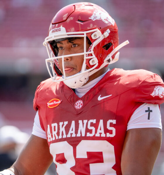 Arkansas Razorbacks tight end Jaden Platt during game against North Alabama at Razorback Stadium