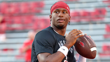 Arkanas Razorbacks quarterback KJ Jackson warming up before game against the Utah Utes