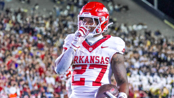 Arkansas Razorbacks running back Cam Settles quiets fans on road in win over Vanderbilt Commodores